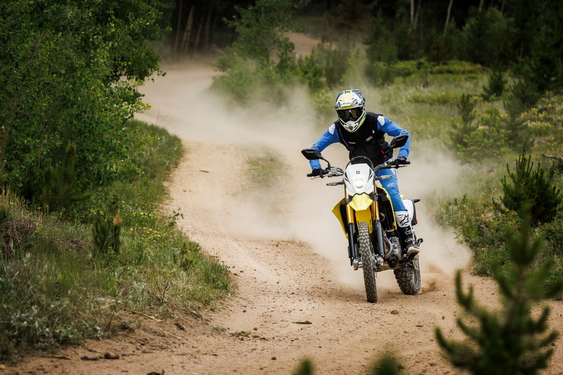 DR Z400SRJM5 Action 30